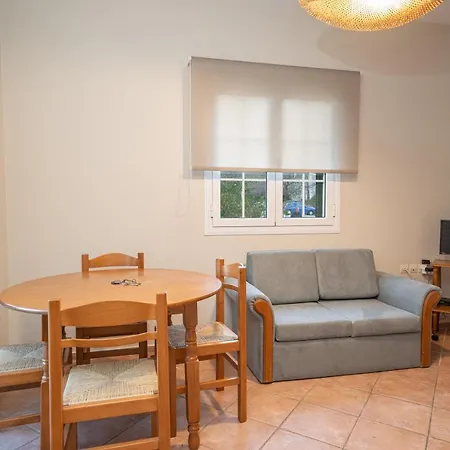 Captain's * Katelios