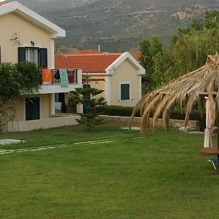 Captain's Villas Kateleios